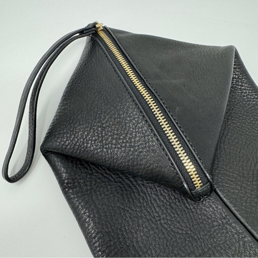 Chic Black Fringe Leather Wristlet - Picture 3 of 11